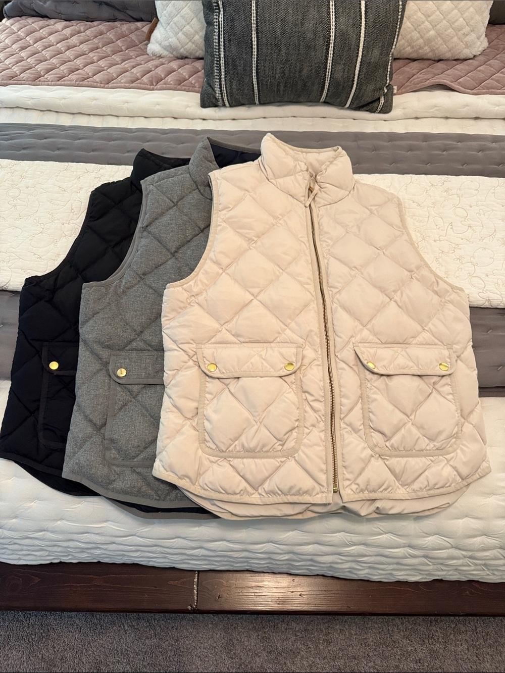 J Crew Excursion Vest Neutral Lot Of 3